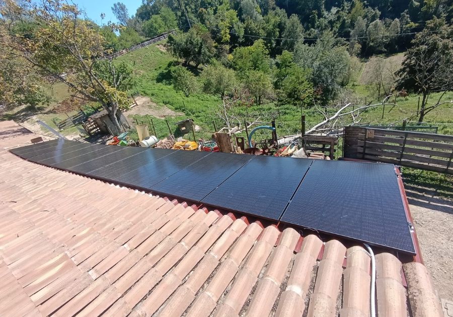 Bando Agrisolare - Azienda Agricola Valbarè