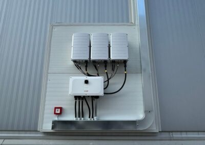 Inverter trifase